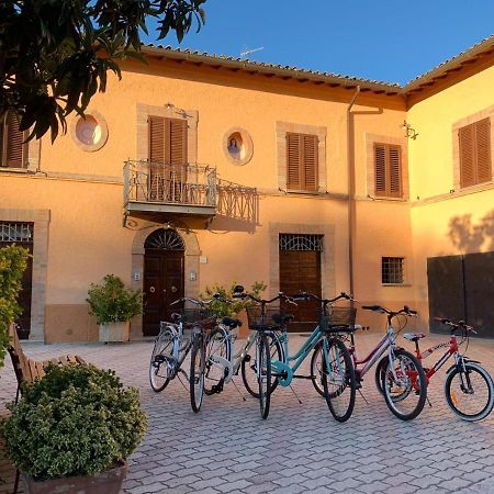 B&B Il Casale Foligno Extérieur photo